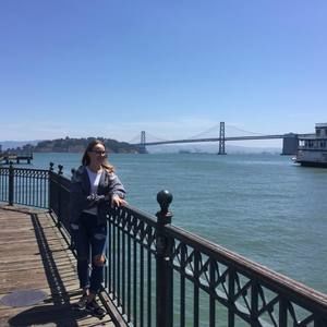 Meet your Posher, Evelin
